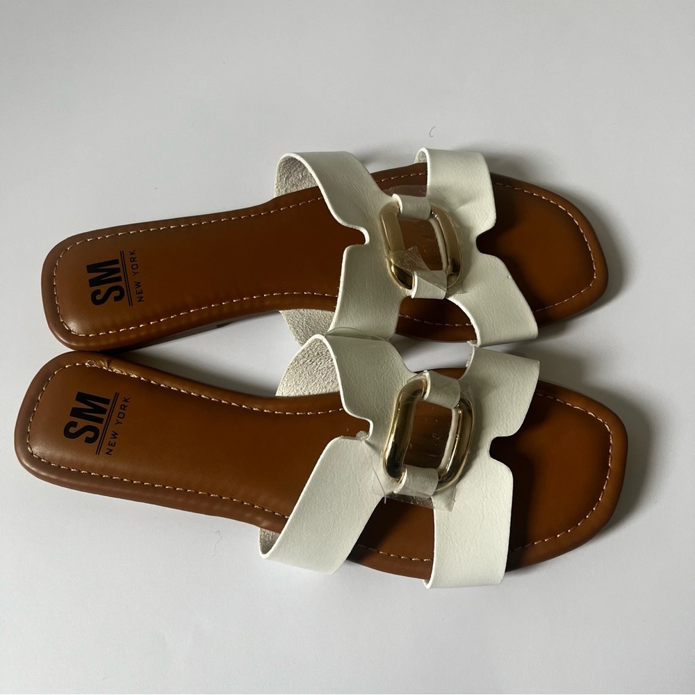 SM NEW YORK- NEW Women's White and Brown Sandals Size 11